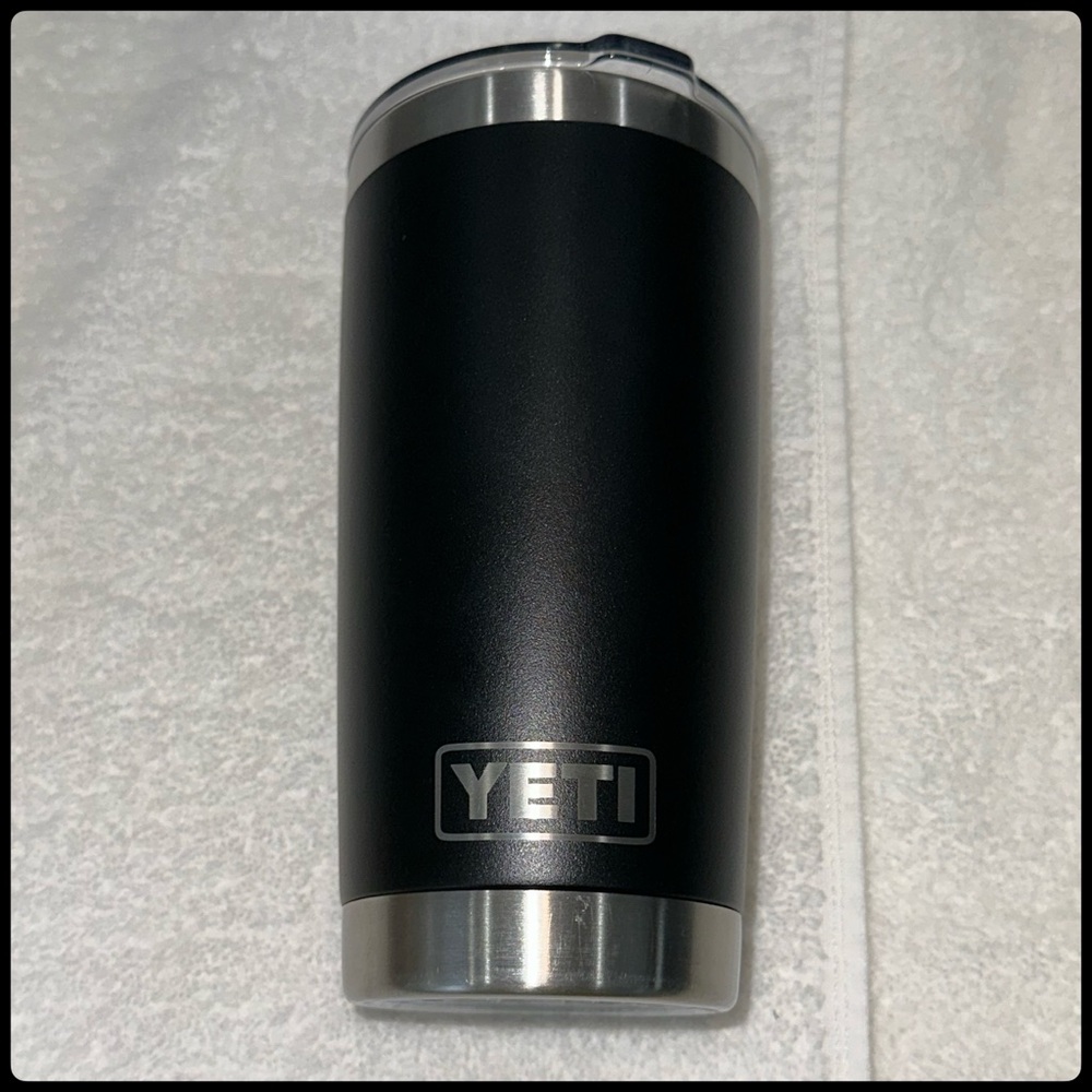 π₯π§YETI Black Stainless Steel 20oz Tumbler with Lid. One Owner. A- condition. ππΌ - Picture 1 of 16